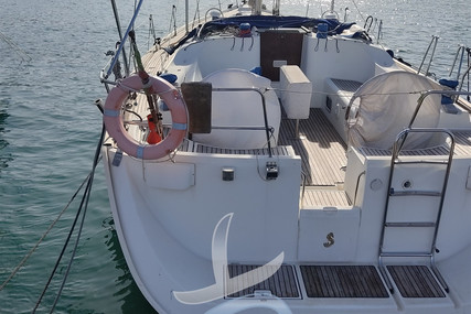 Beneteau Oceanis 473 for sale in Italy for €110,000 (£95,422)