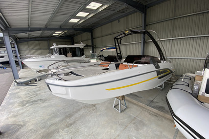 Beneteau Flyer 6.6 Sportdeck for sale in France for €31,900 (£27,630)