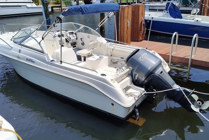 Wellcraft 220 Sportsman for sale in United States of America for $24,800 (£17,739)