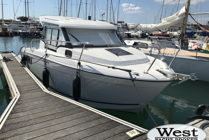 Jeanneau MERRY FISHER 695 SERIE 2 for sale in France for €73,630 (£63,355)