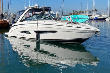 Regal 32 Express for sale in United States of America for $208,000 (£149,349)