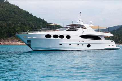 Majesty 105 (33m) for sale in Spain for P.O.A. (P.O.A.)