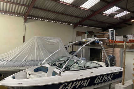 Four Winns Horizon 180 for sale in France for €15,000 (£12,924)