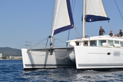 Lagoon 440 for sale in France for €315,000 (£271,409)