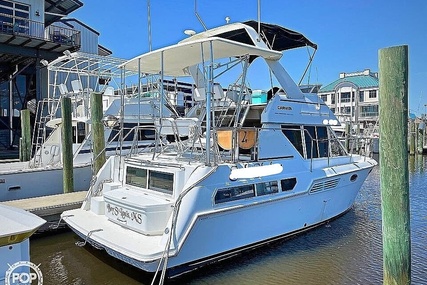 Carver Yachts 325 Aft Cabin for sale in United States of America for $54,500 (£39,252)