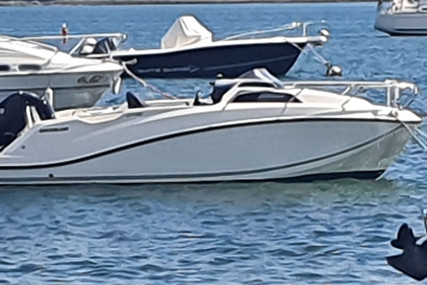 Quicksilver Activ 555 Cabin for sale in France for €23,000 (£20,004)