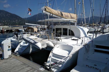 Lagoon 380 for sale in France for €190,000 (£163,573)