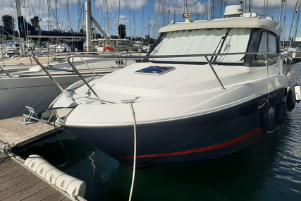 Beneteau Antares 880 HB for sale in France for €80,000 (£68,929)