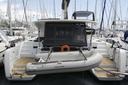Lagoon 40 for sale in Greece for €320,000 (£275,717)