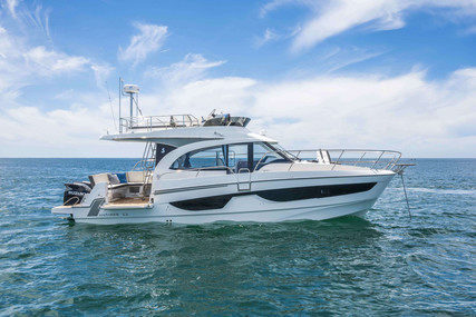 Beneteau Antares 11 for sale in France for €299,000 (£257,412)