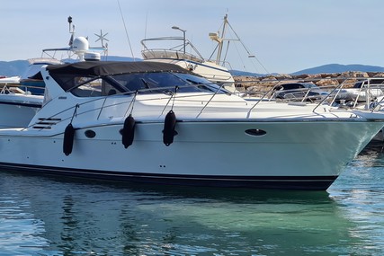 Uniesse 48 Open for sale in France for €189,000 (£162,354)