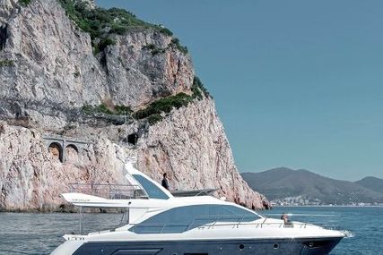Azimut Yachts 50 for sale in United Arab Emirates for $900,000 (£638,787)