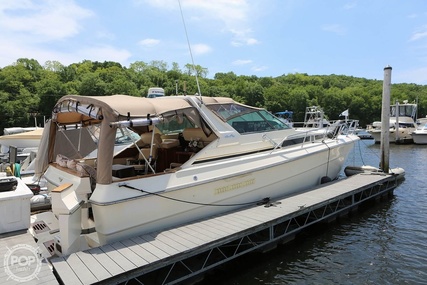 Sea Ray 390 Express Cruiser for sale in United States of America for $27,800 (£20,073)