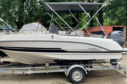Beneteau Flyer 5.5 Spacedeck for sale in Serbia for €30,000 (£25,771)