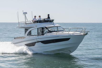 Beneteau Antares 11 for sale in France for €301,884 (£256,824)