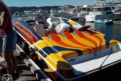 Donzi Daytona 33 for sale in United States of America for $145,000 (£104,114)