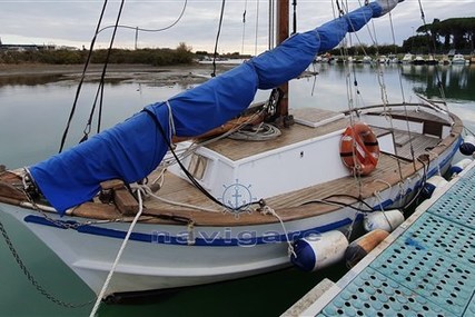 Galeazzi palinuro for sale in Italy for €10,000 (£8,584)