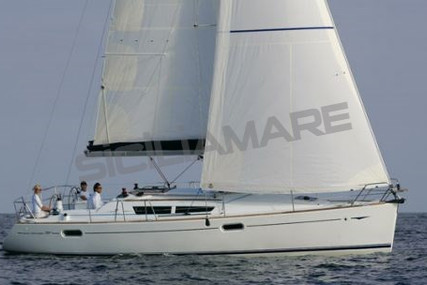 Jeanneau Sun Odyssey 39i for sale in Italy for €95,000 (£81,921)