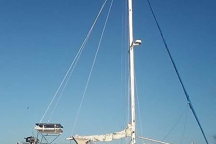 Cal Yachts 39 MkII for sale in United States of America for $38,900 (£27,976)
