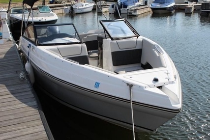 Rinker Q3 for sale in Germany for €21,000 (£18,025)