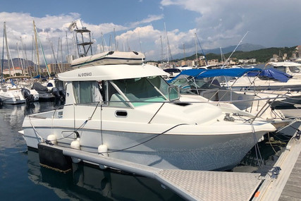 Jeanneau Merry Fisher 750 for sale in France for €19,600 (£16,758)