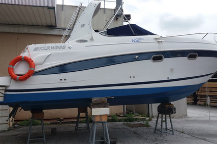 Four Winns Vista 268 for sale in Italy for €42,000 (£36,052)