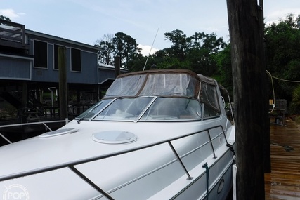 Chris-Craft 340 Crowne for sale in United States of America for $24,750 (£17,871)