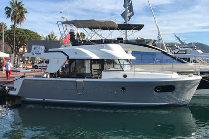 Beneteau Swift Trawler 35 for sale in France for €269,000 (£230,903)