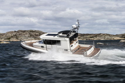 Paragon 31 Fly for sale in United Kingdom for kr3,309,390 (£278,035)