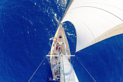 Wauquiez Centurion 40 for sale in Italy for €120,000 (£101,976) Wauquiez Centurion 40 for sale in Italy for €120,000 (£101,976)