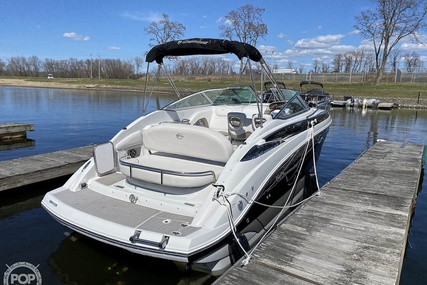 Crownline 264CR for sale in United States of America for $109,855 (£78,576)