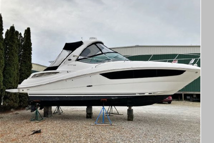 Sea Ray 330 Sundancer for sale in United States of America for $159,500 (£114,086)