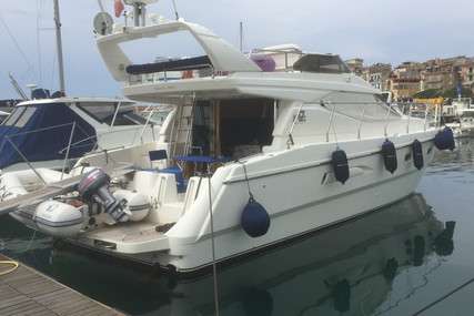 Azimut Yachts 43 for sale in Italy for €130,000 (£110,939)