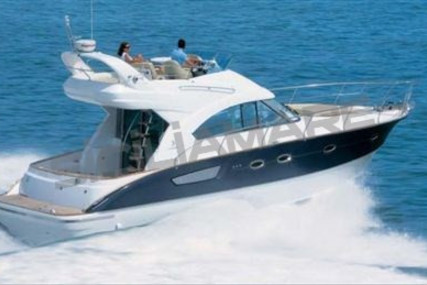Beneteau Antares 12 for sale in Italy for €168,000 (£143,644)