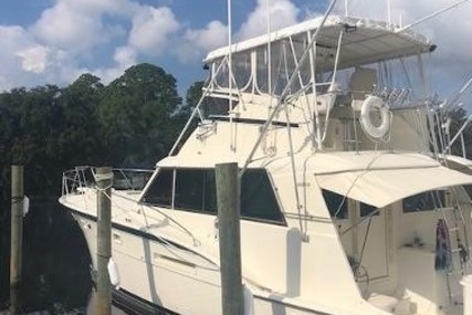 Hatteras 53 Convertible for sale in United States of America for $139,000 (£99,805)