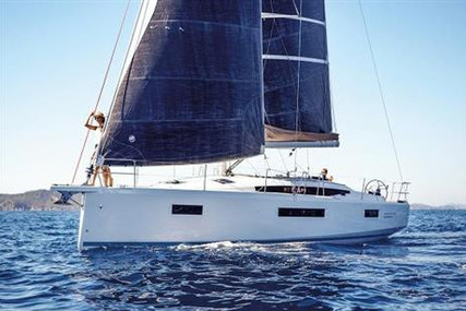 Jeanneau Sun Odyssey 410 for sale in Ireland for €299,000 (£254,371)