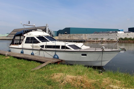 Stadtline 38 Flybridge for sale in Netherlands for €98,000 (£83,631)