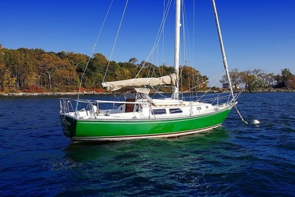 Capital Yachts Newport 28 for sale in United States of America for $9,999 (£8,358)