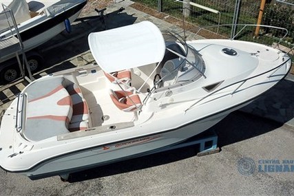 Quicksilver 650 Weekend for sale in Italy for €19,500 (£16,589)