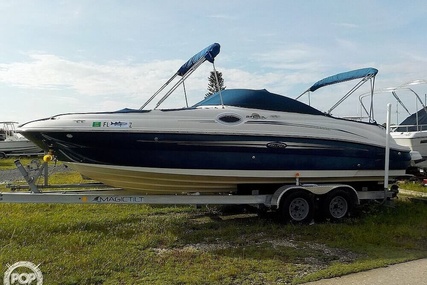 Sea Ray 240 Sundeck for sale in United States of America for $35,900 (£25,885)
