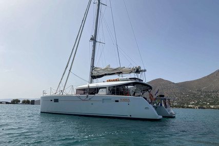 Lagoon 450 S for sale in France for €625,000 (£538,956)