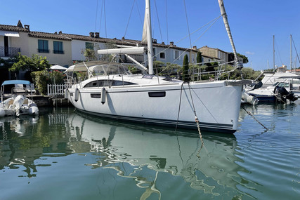 Bavaria Yachts 42 Vision for sale in France for €205,000 (£175,415)