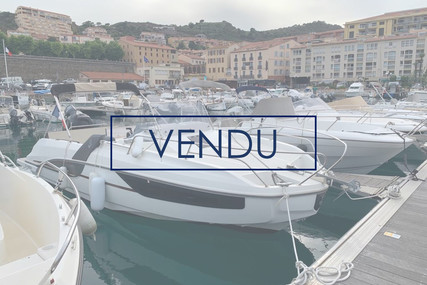 Beneteau Flyer 7.7 Sundeck for sale in France for €58,500 (£50,057)