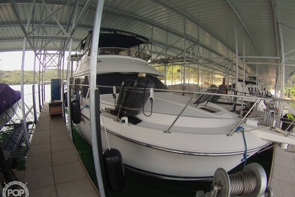 Carver Yachts 370 Aft Cabin for sale in United States of America for $110,000 (£80,380)