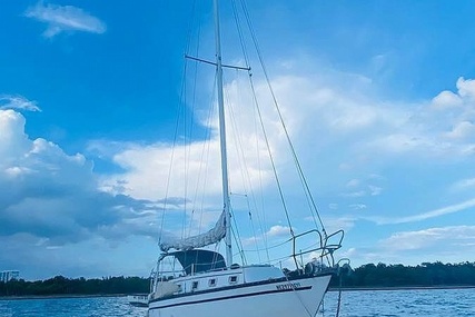 Hunter H33 Cherubini for sale in United States of America for $15,800 (£11,327)
