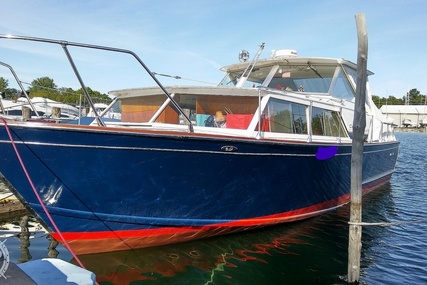 Chris-Craft Cavalier Futura for sale in United States of America for $13,000 (£9,320)