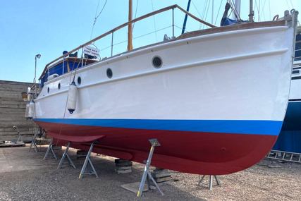 HYLAND MOTOR YACHT 42 for sale in United Kingdom for £95,000