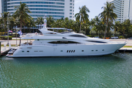 Sunseeker 105 Yacht for sale in United States of America for $2,695,000 (£1,938,152)