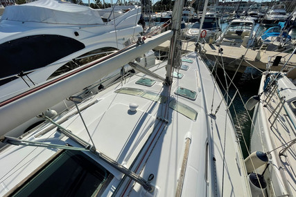 Beneteau Oceanis 393 Clipper for sale in Spain for €82,000 (£69,273)