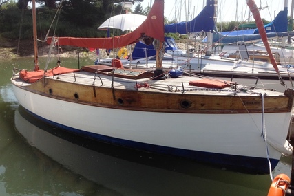 27ft. TRADITIONAL KETCH MOTOR SAILER for sale in United Kingdom for £10,000